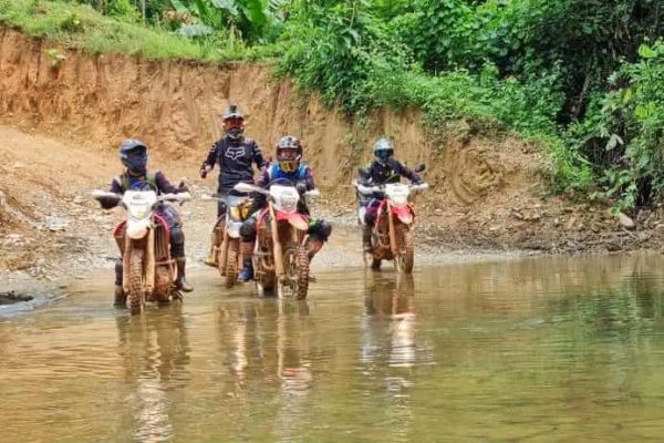 off road tours in laos (7)